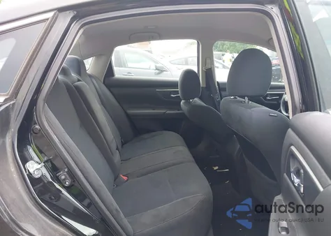 2015 Nissan Altima 2.5 S from USA, damaged, VIN 1N4AL3AP5FC570727